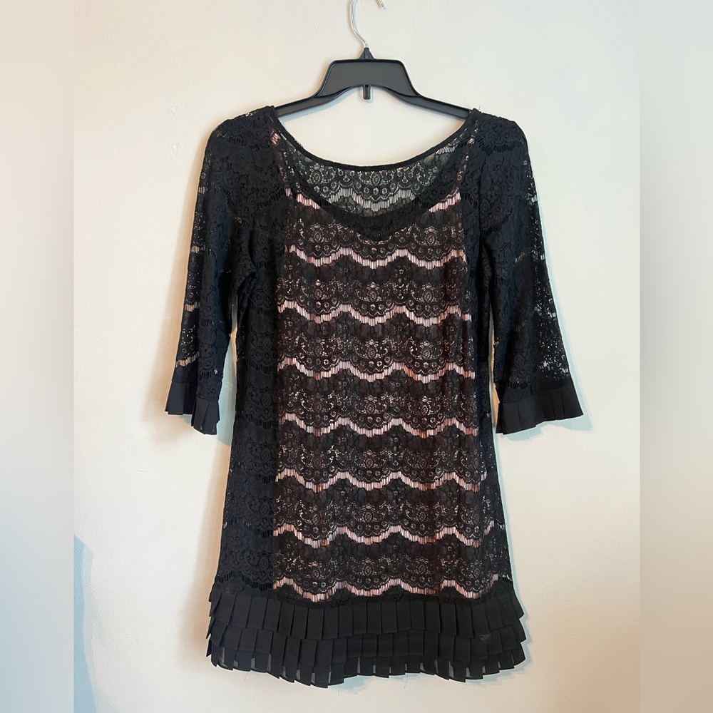 EUC Julia Jordan lace black dress
